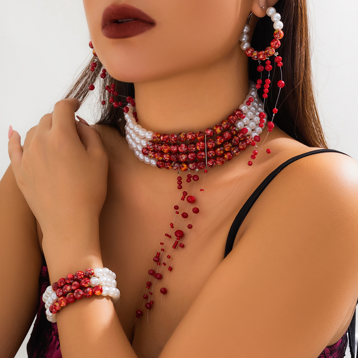 Wholesale Gothic style pearl necklace