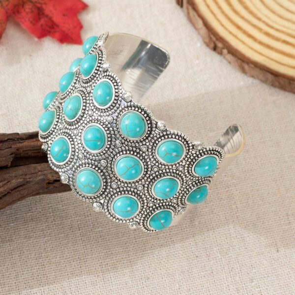 Wholesale European and American new bohemian Retro iron bracelet turquoise ethnic jewelry wholesale factory