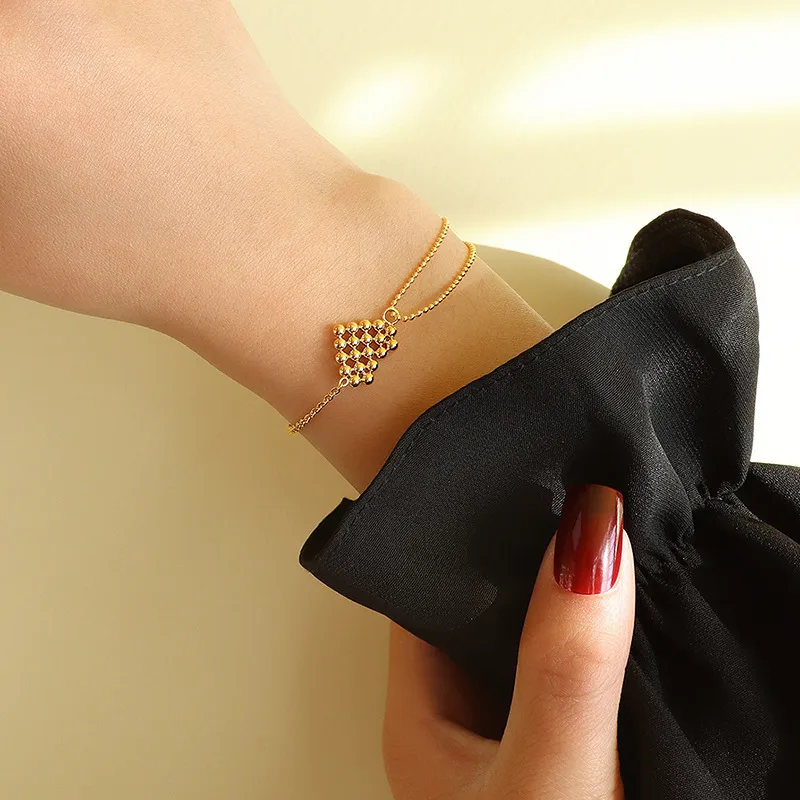 Wholesale PVD Coated Real Gold Plated 18K Gold Heart 304 Stainless Steel Fashion Waterproof Non Tarnish 304 Stainless Steel Bracelets
