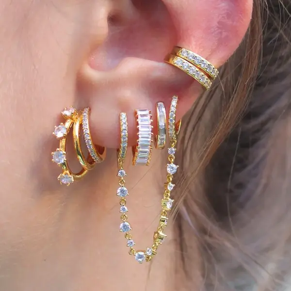 Wholesale 1 Pair Shiny Round Rectangle Plating Inlay Copper Zircon White Gold Plated Gold Plated Earrings