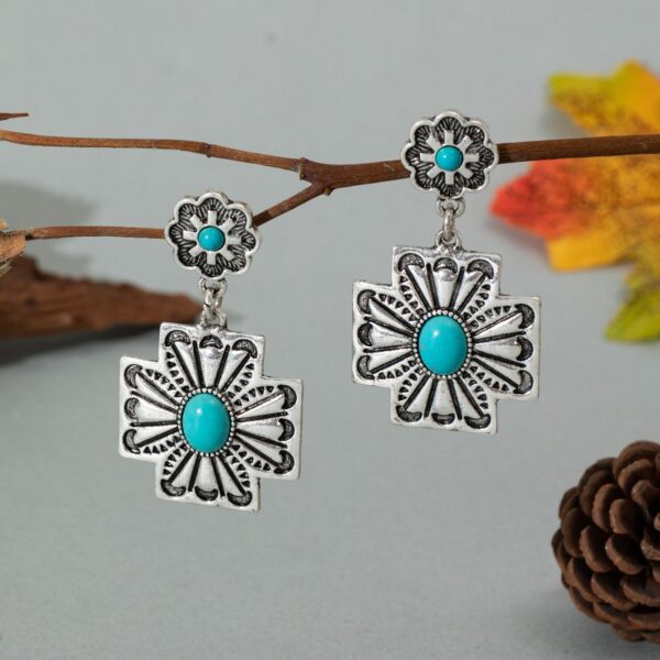 Wholesale Cross-border European and American AliExpress new retro western wind turquoise oval earrings personality exaggerated earrings