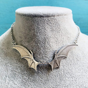 Wholesale Hot Sale Vampire Bat Wings Necklace Wings Bat Wings Vampire Gothic Metal Factory Direct Sale