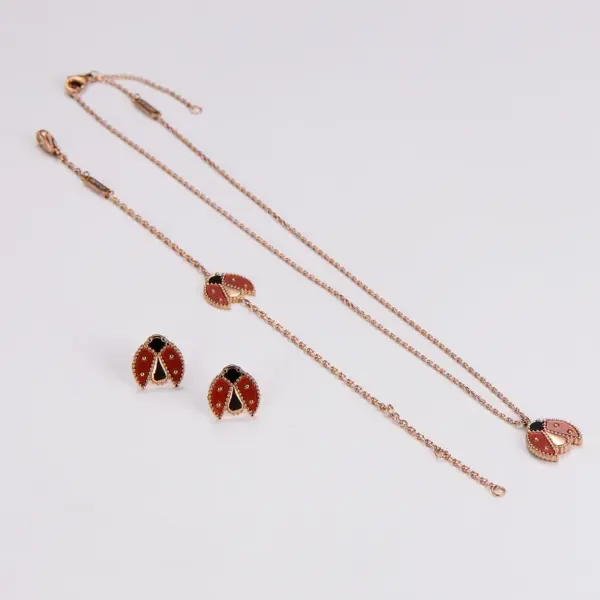 Wholesale Jewelry Elegant Cute Ladybugs 304 Stainless Steel Cable Chain Jewelry Set
