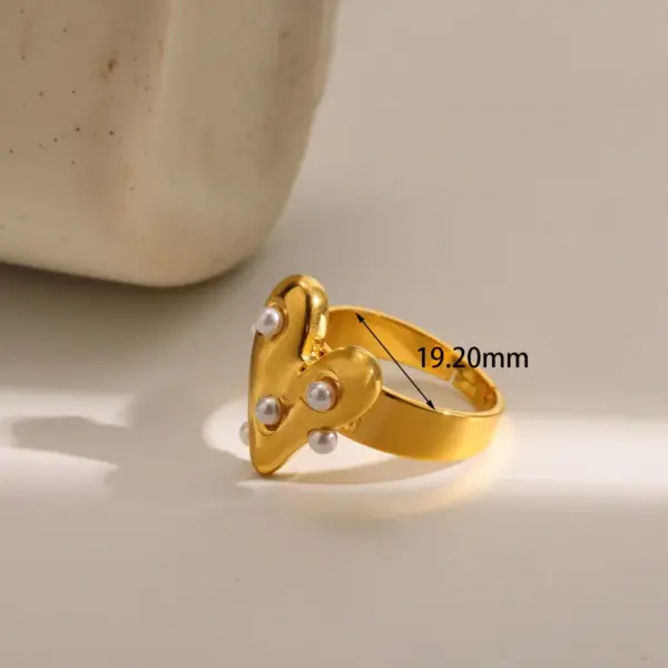 Wholesale 18K Gold Plated 304 Stainless Steel Vacuum Electroplating (In Furnace) Imitation Pearl Heart-Shaped Flat Snake Chain Cable Chain/Cross Chain/O Chain Jewelry Set For Women Valentine's Day