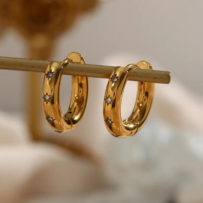 Wholesale PVD Coated Real Gold Plated 18K Gold Star 304 Stainless Steel Simple Style Waterproof Non Tarnish Earrings