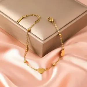 33# Glossy Love/Gold