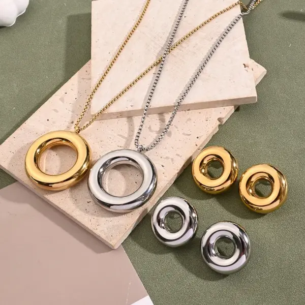 Wholesale Jewelry Casual Sweet Simple Style Round Stainless Steel 18K Gold Plated Polishing Plating Square Pearl Chain Earrings Necklace Jewelry Set