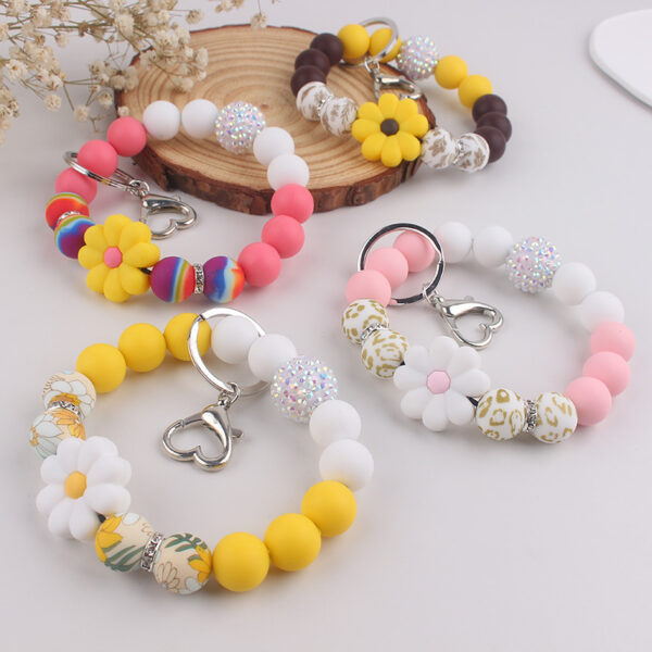 oly-2413007f212dc2da3d883c476aa4cf33 Wholesale Spot Amazon Silicone Food Grade Silicone Bead Bracelet Spring and Summer Daisy Wrist Keychain Pendant Bracelet