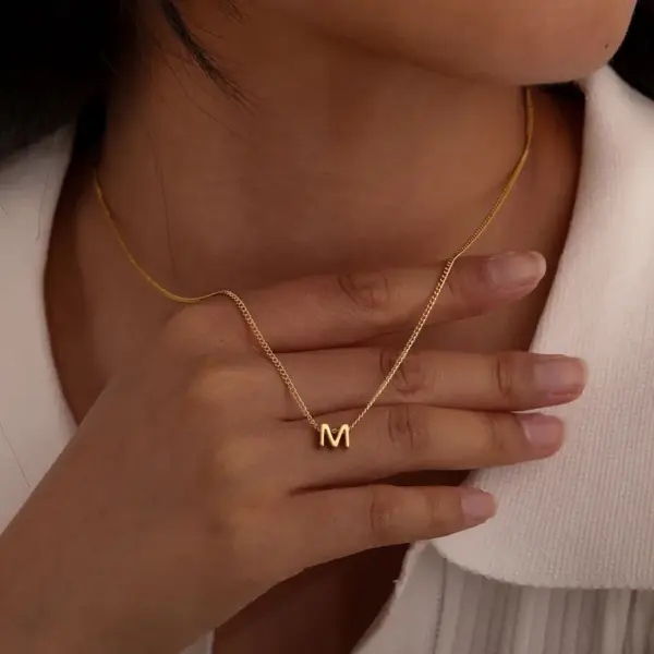 PVD Coated Real Gold Plated 18K Gold Letter 201 Stainless Steel Elegant Waterproof Non Tarnish 201 Stainless Steel Pendant Necklace