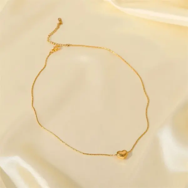 Wholesale PVD Coated Real Gold Plated Heart Shape Titanium Steel Sweet Waterproof Non Tarnish Necklace
