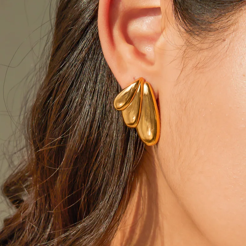 Wholesale 1 Pair Retro Commute Wings 304 Stainless Steel 18K Gold Plated Ear Studs