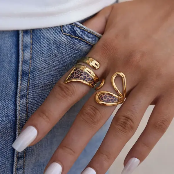 Wholesale Gold Plated Stainless Steel Ring Leopard Print Adjustable Size Vacuum Electroplating 18K Gold Adult Women Artistic Jewelry