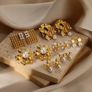 Wholesale 1 Pair Simple Style Starfish 304 Stainless Steel Ear Studs