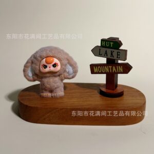 Elephant baby three years old resin coffee color / All are shipped by default - select the color and contact customer service