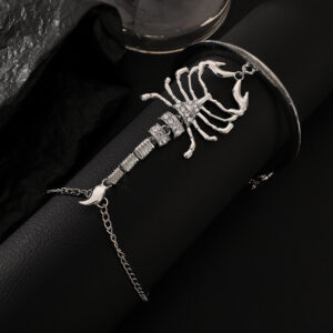 White k1770 (arm bracelet)