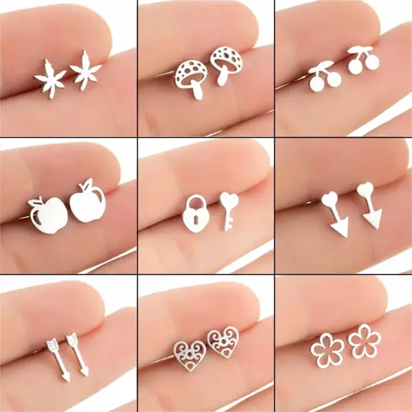Wholesale Ion Plating (IP) 18K Gold Real Gold Plated Maple Leaf Flower Stainless Steel Fashion Waterproof Non Tarnish Ear Studs