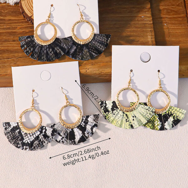 Wholesale Western-style snakeskin earrings