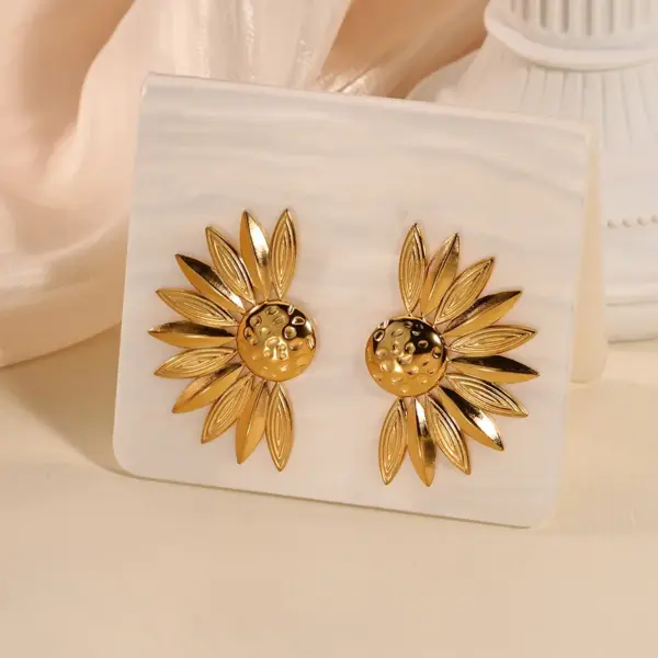 Stainless Steel Bowknot Heart Sunflower 18K Gold Plated Women's Earrings Elegant Imitation Pearl Zircon Accessories Wholesale Available