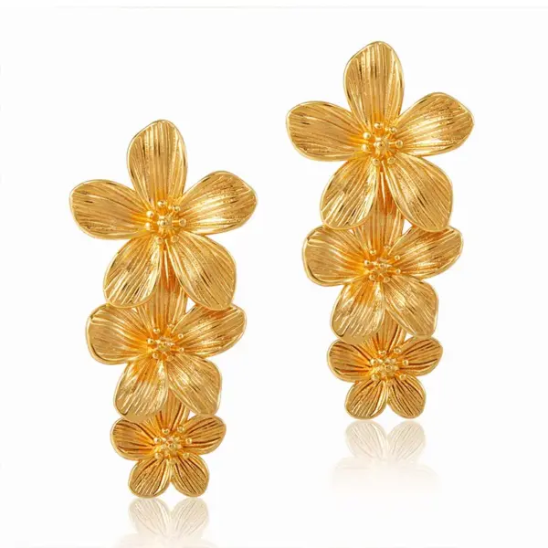 Wholesale 1 Pair Romantic Flower Plating Copper 18K Gold Plated Drop Earrings
