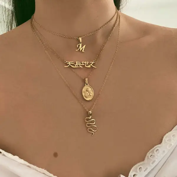 Wholesale Jewelry Simple Style Letter 201 Stainless Steel Gold Plated Plating Stainless Steel Necklaces