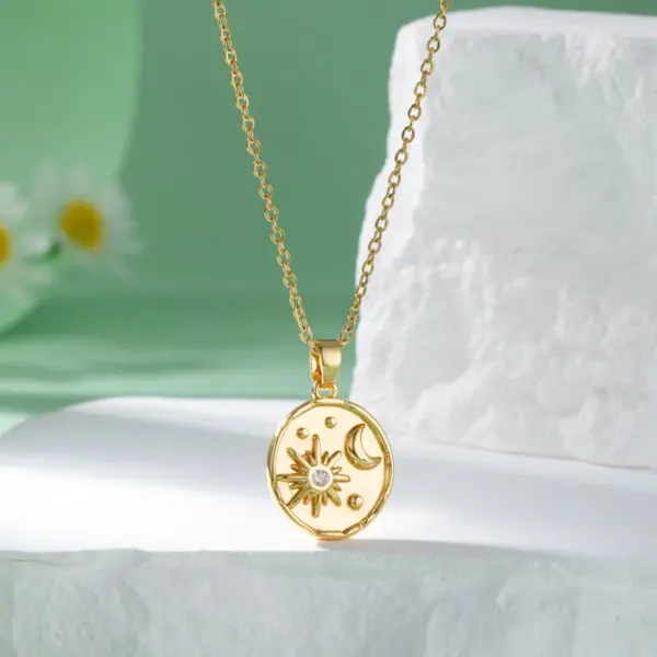 Wholesale Water Plating Vacuum Plating Real Gold Plated 18K Gold Heart Shape Flower Bow Knot 304 Stainless Steel Titanium Steel Elegant Artistic Waterproof Non Tarnish 201 Stainless Steel Pendant Necklace