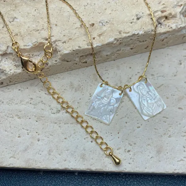 Simple Style Square Stainless Steel Plating Gold Plated Scapular Necklace Pendant Necklace