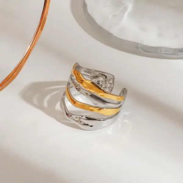 Wholesale 304 Stainless Steel Geometric PVD Coated 18K Real Gold Plated Real Gold Plated Basic Vacation Commute Waterproof Non Tarnish Rings