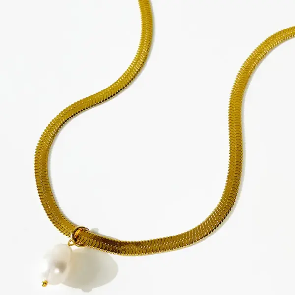 304 Stainless Steel Geometric PVD Coated Real Gold Plated Simple Style Classic Style Waterproof Non Tarnish Plating Gold Pendant Necklace