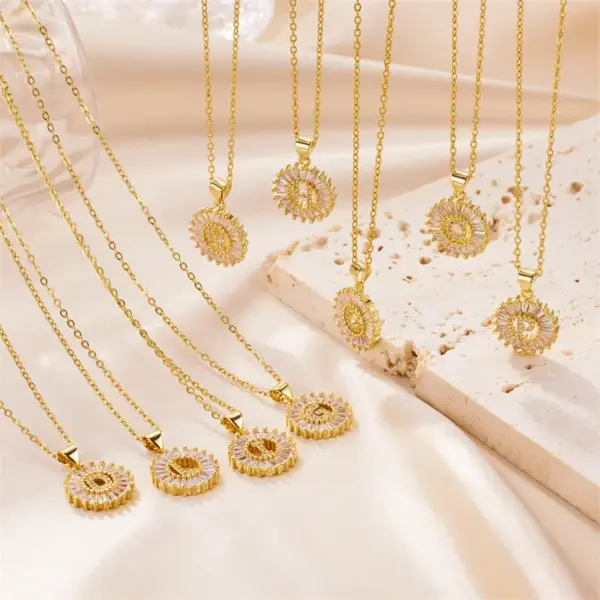 Stainless Steel Copper Letter Artificial Diamond 18K Gold Plated Simple Style Cable Chain Lobster Trigger Clasp Closure Pendant Necklace