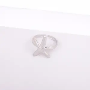 Silver / Average Size / 4#