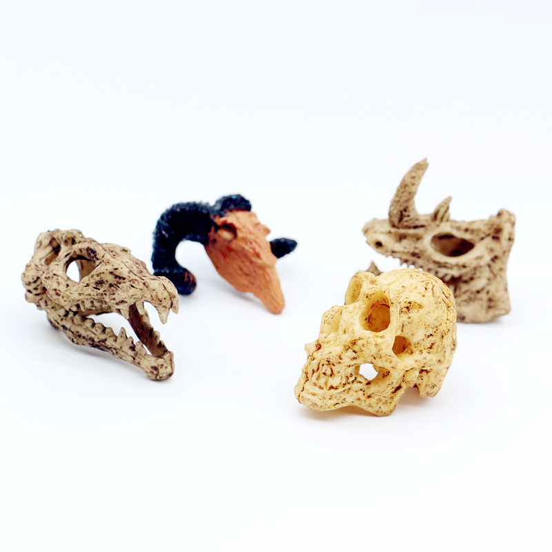 Wholesale Dollhouse1:12 Doll House animal skull horror wall decoration model bjd holiday decoration aessories