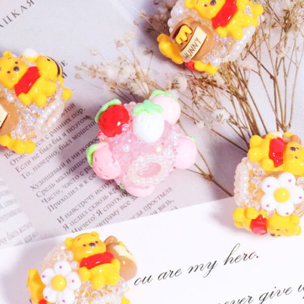 oly-257ee0e2abe93188ca3a017f50c4b3dc Wholesale Acrylic Bees Winnie the ochins Straight Beads Beaded DIY Mobile Phone Key Chain Necklace Bag Chain Aessories