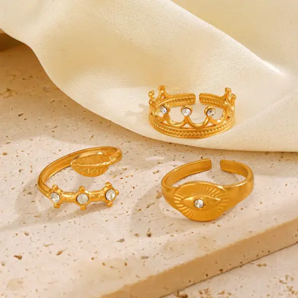 Wholesale PVD Coated 18K Gold Plated Round Eye 304 Stainless Steel Simple Style Classic Style Waterproof Non Tarnish Rings