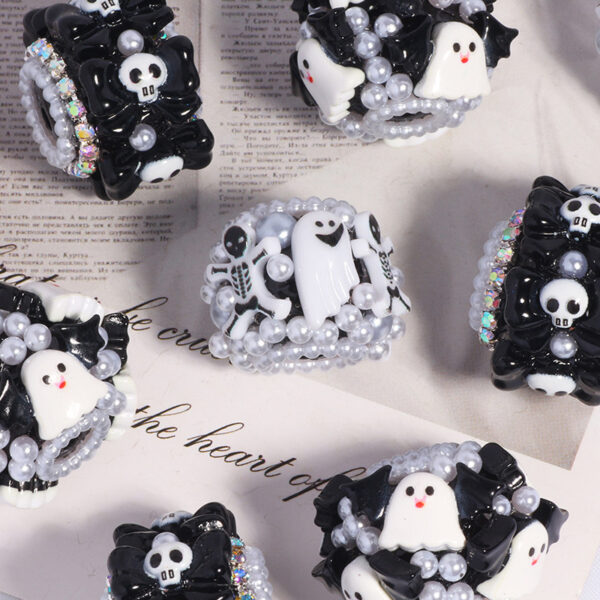 Wholesale Black and white ghost-themed Halloween beaded accessories with straight holes