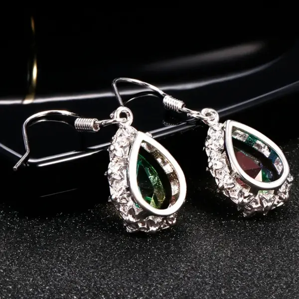 Wholesale Retro Water Droplets Inlaid Crystal Copper Artificial Gemstones Crystal Earrings