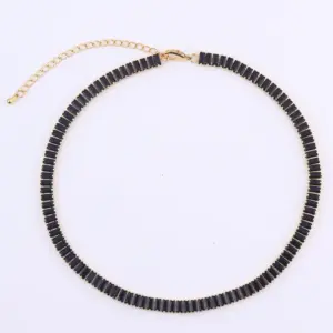 18K Gold 2.5 * 5mm Horizontal Black / 18K