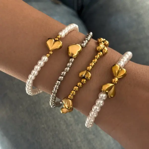 Wholesale 304 Stainless Steel Vacuum Plating (In Furnace) Plated 18K Real Gold Imitation Pearl Heart Shape No Inlay Material Luxury Classic Bracelet