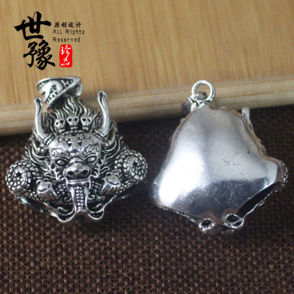 Wholesale Xizang silver wolf dog tooth faucet double braces necklace pendant accessories fangya Xizang mastiff dog tooth men's wolf tooth tip accessories