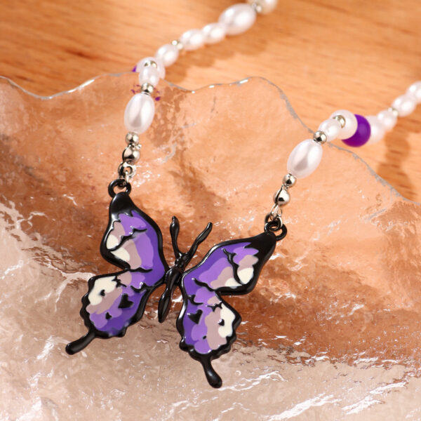 Wholesale High-end colorful butterfly stone clavicle necklace for women