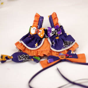 Purple Halloween Dress Set / Suitable for a 20cm tall child aged three.