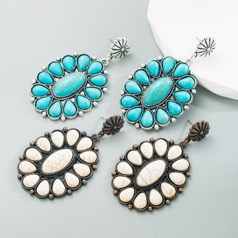 Wholesale Cross-border hot sale earrings European and American retro copper plated White turquoise exaerated temperament earrings high quality banquet