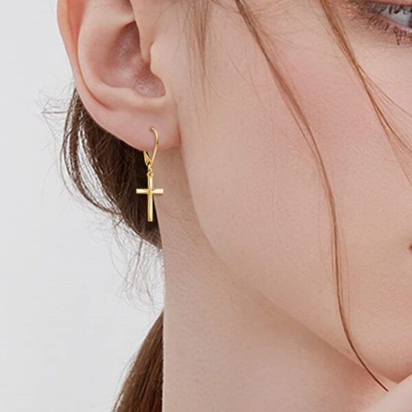 Wholesale Amazon Cross-border New French Earrings Butterfly Heart-shaped Rose Tower Mother's Day Ear Buckle Factory Outlet