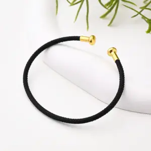 Adjustable Bracelet (Black) / 3mm (Inner Diameter: 60x45mm) / 1 Strand/Package