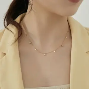 K174 Square Necklace Gold