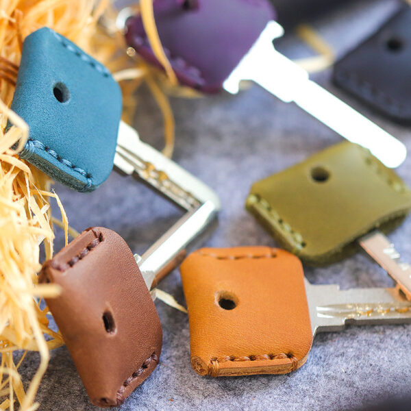 oly-2637a665b9c46393ac69b3c1144947b3 Wholesale Handmade genuine leather vintage cowhide key case