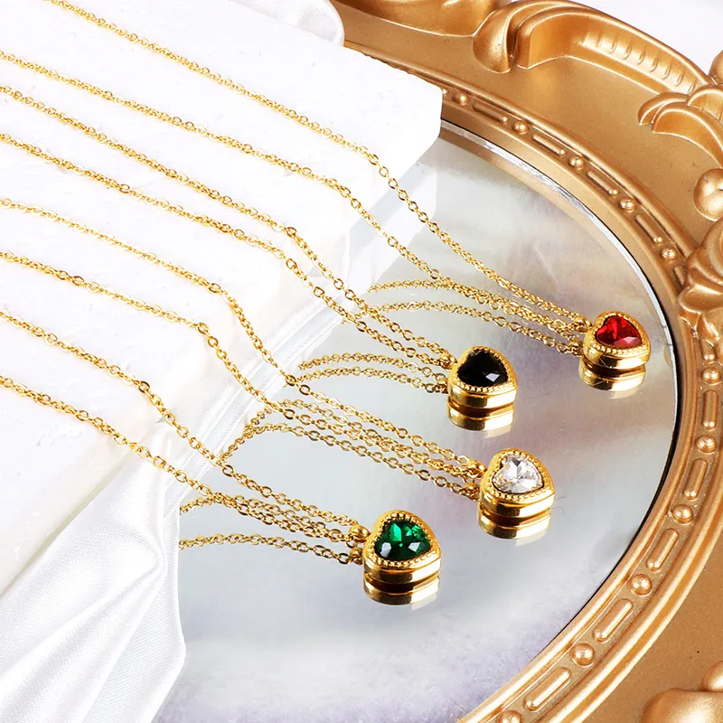 Wholesale Sweet Heart Shape Stainless Steel Plating Inlay Zircon Gold Plated Pendant Necklace