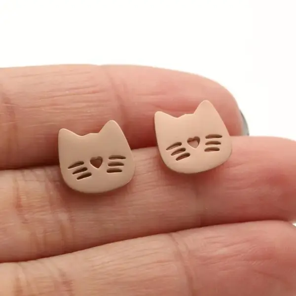 Wholesale PVD Coated 18K Gold Real Gold Plated Cat 304 Stainless Steel Cute Simple Style Waterproof Non Tarnish Ear Studs