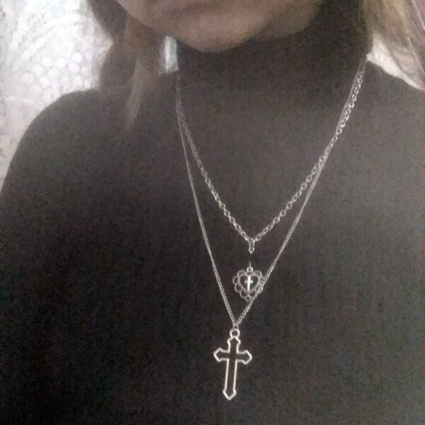 oly-266435971023568d47cdcd7ae7734678 Wholesale Gothic punk style hollow heart-shaped cross pendant necklace factory direct sales