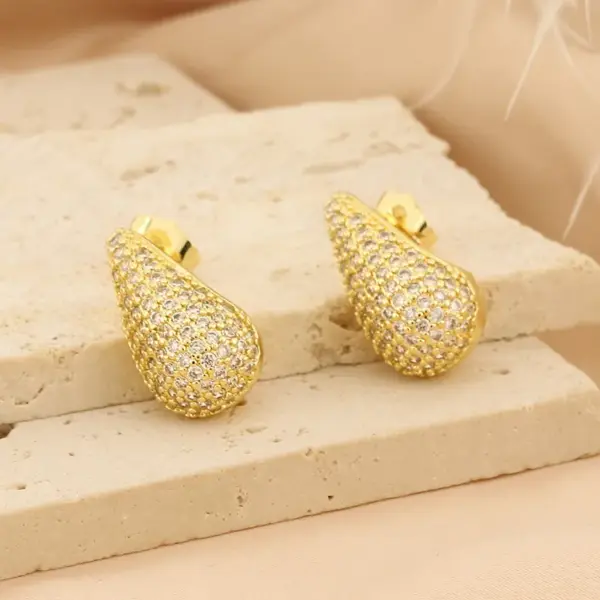 1 Pair Simple Style Water oplets Plating Inlay Copper Rhinestones Gold Plated Ear Studs