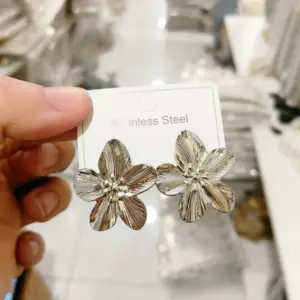 Steel Color Earrings 057 / 18k